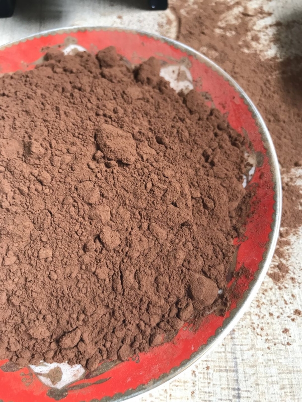 Unsweetened Raw Organic Cocoa Powder With Dark Brown Min 99.0% Fineness