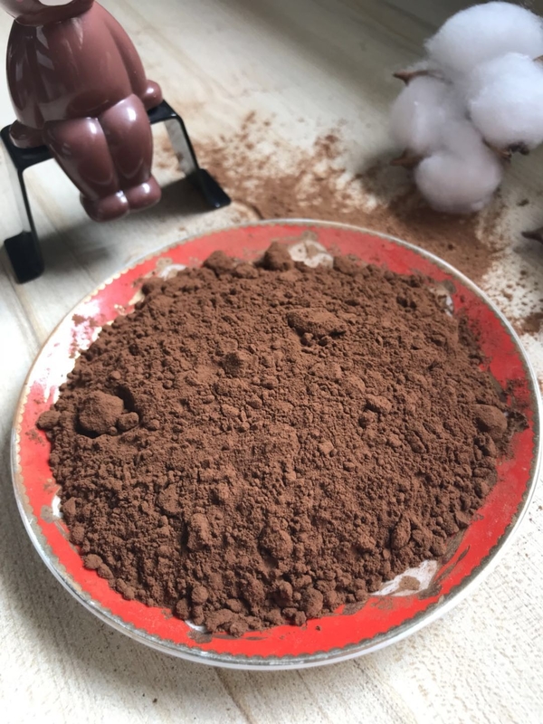 Dark Brown Unsweetened Alkalized Cocoa Powder Mild Flavor , Easy To Dissolve In Liquids