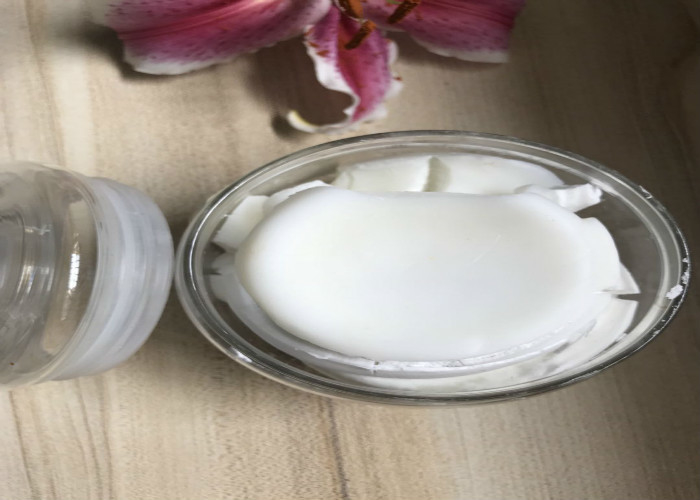 HACCP Cocoa Flavor Edible Cocoa Butter With 33-42 GI/100g Iodine Value